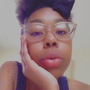 Meet your Posher, Gabby